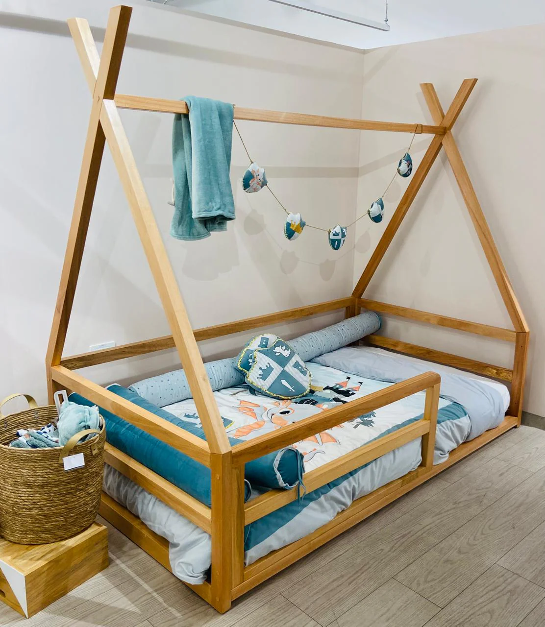 Cama montesori tipti coclhon 105x190 natural