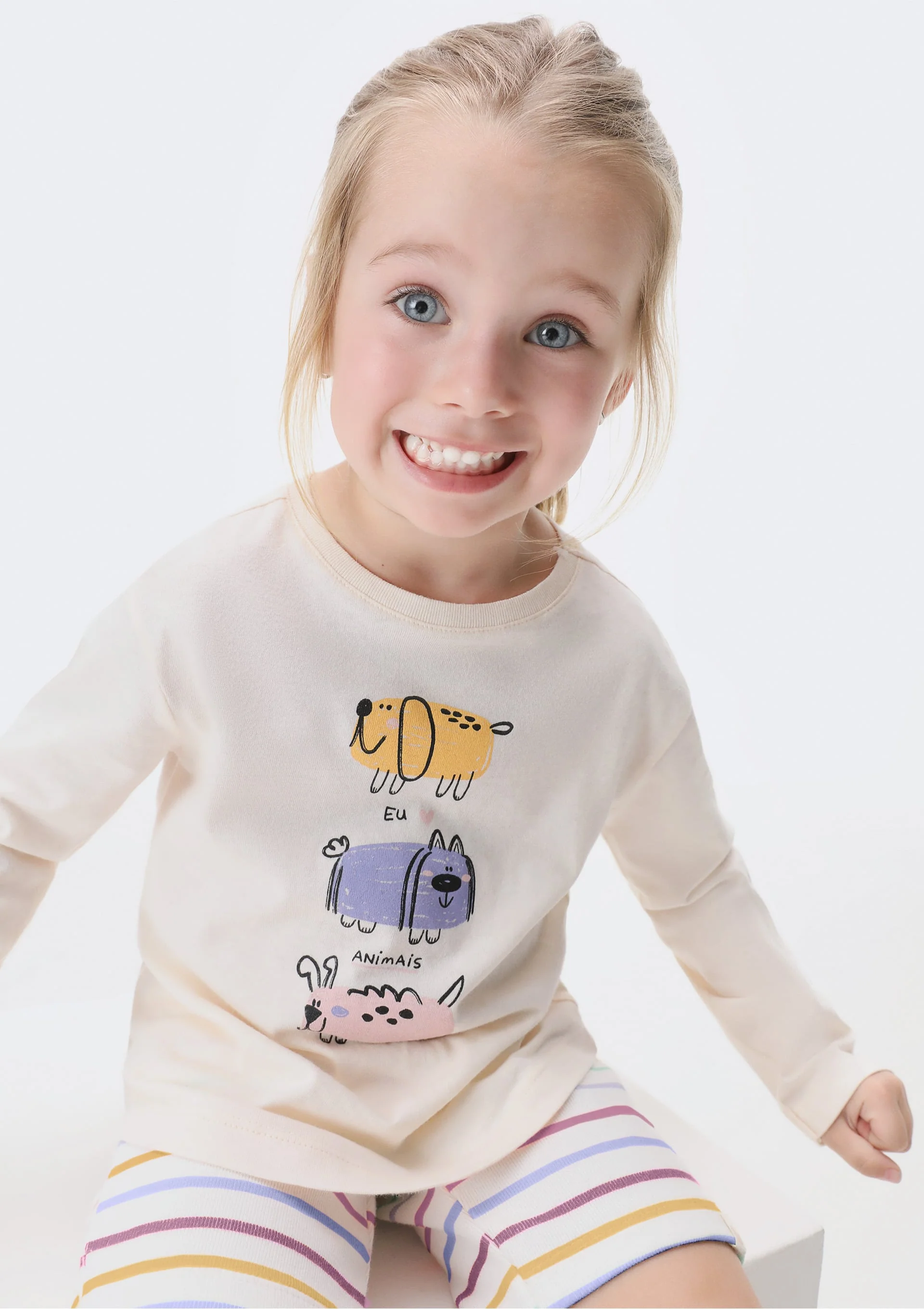 Camiseta blanca manga larga niña - Image 5