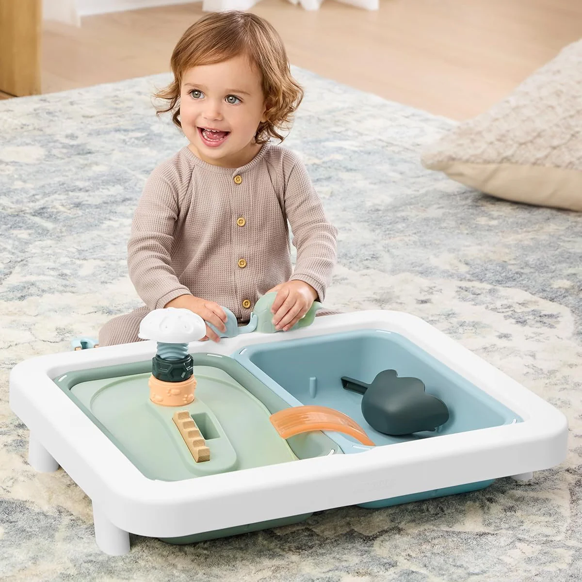 Mesa Sensorial 3 En 1 Discoveroysity 18M | SkipHop - Image 2