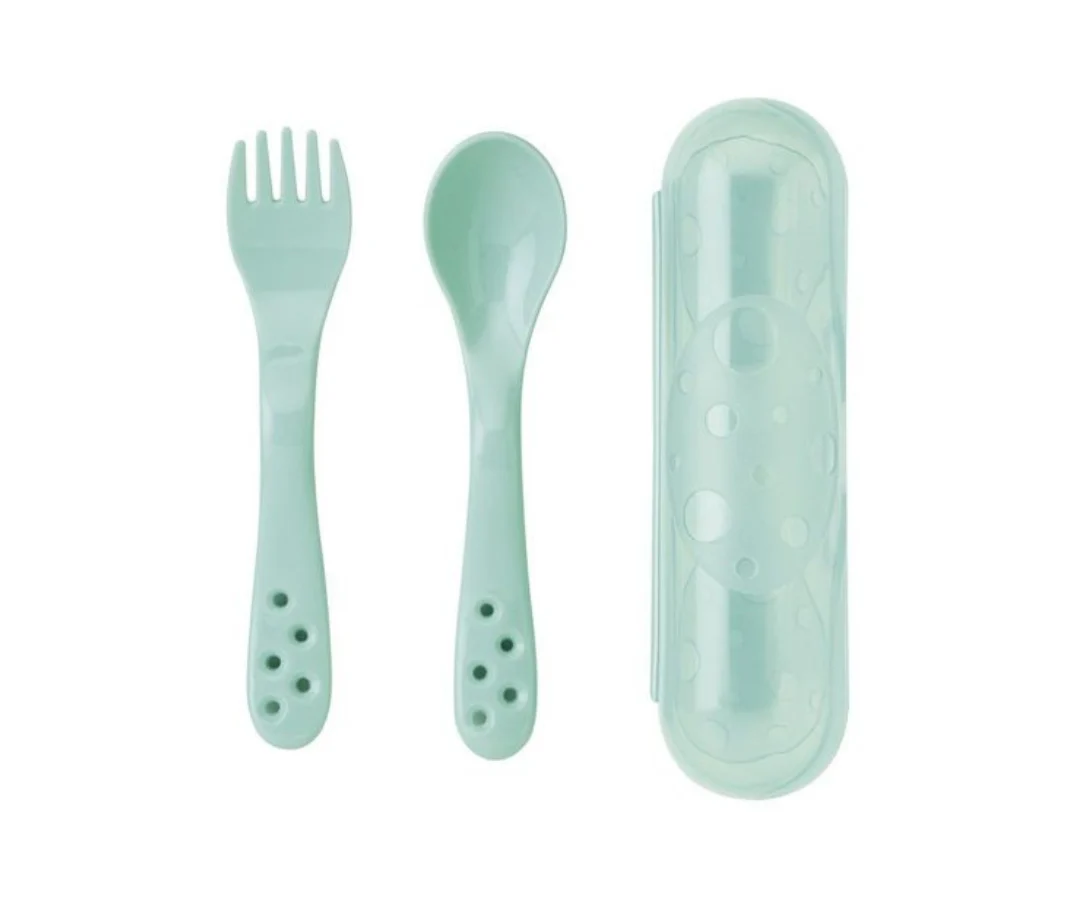 Set de cubiertos con estuche